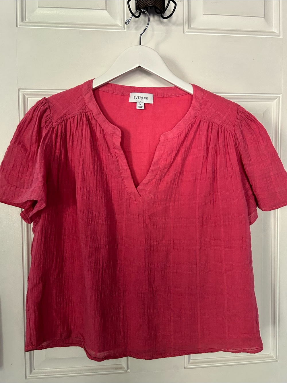 Evereve Hot Pink Split V-Neck Short Sleeve Blouse